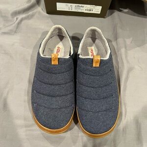 Oulkai Mahana Slippers